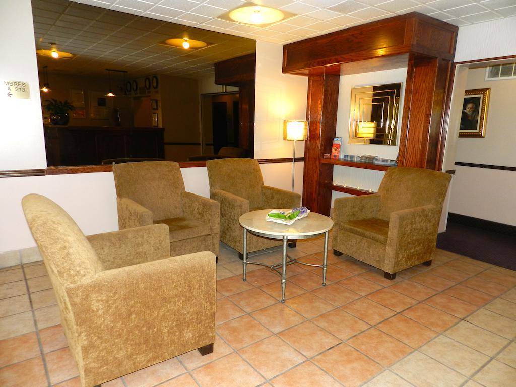 L'Auberge De L'Aeroport Inn Dorval Buitenkant foto